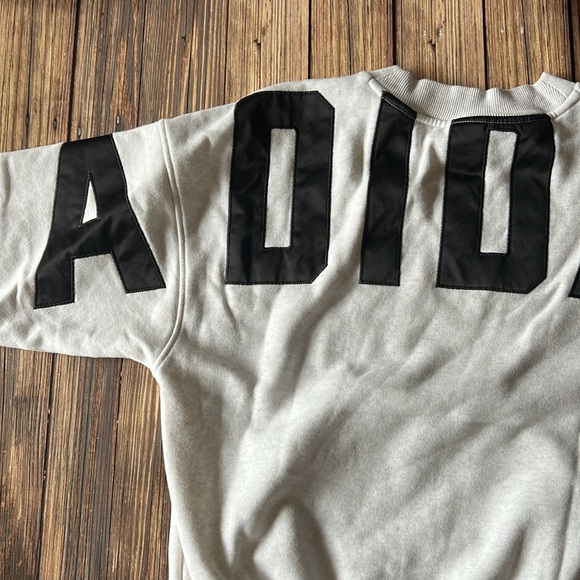 Adidas Gray Crop Sleeve Sweatshirt with Black Logo on Upper Back CS - Picture 7 of 9